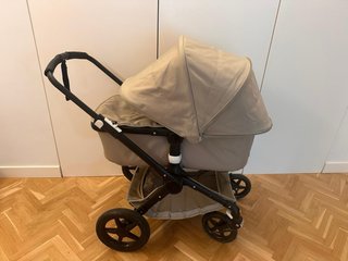 Carro Bugaboo Fox 1 + adaptadores Maxi-Cosi