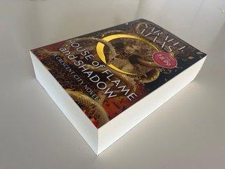 House of Flame and Shadow (International Edition)