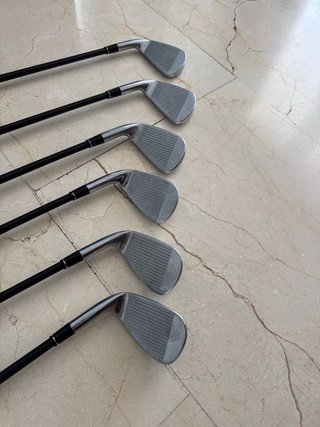 Juego de hierros TaylorMade R11