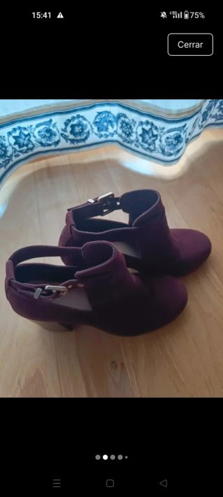 Botín tacón Pull&Bear morado n.39