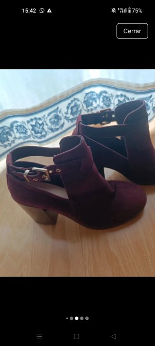 Botín tacón Pull&Bear morado n.39