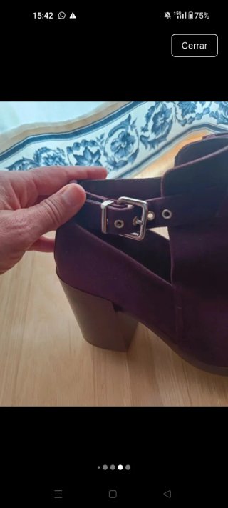 Botín tacón Pull&Bear morado n.39