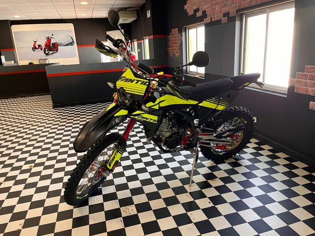 Fantic XEF 125 2025 Enduro - ¡A Estrenar!