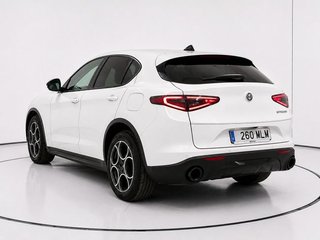 Alfa Romeo Stelvio 2.2 Diesel Sprint RWD 118 kW (160 CV)