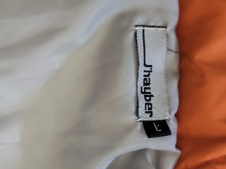 Abrigo naranja acolchado