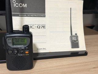 ICOM IC-Q7E VHF/UHF Walkie  RX: 30-1310 MHZ