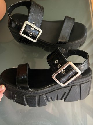 Sandalias negras plataforma talla 37