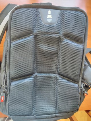 Mochila GIVI XStream 30L Negra/Gris