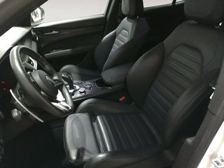 Alfa Romeo Stelvio 2.2 Diesel Sprint RWD 118 kW (160 CV)