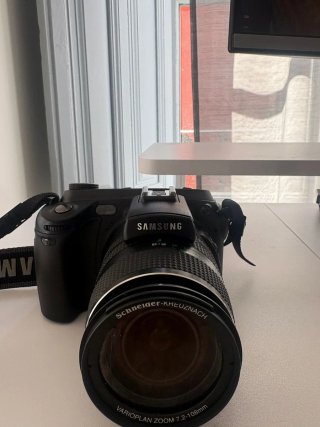 Cámara Samsung Pro 815