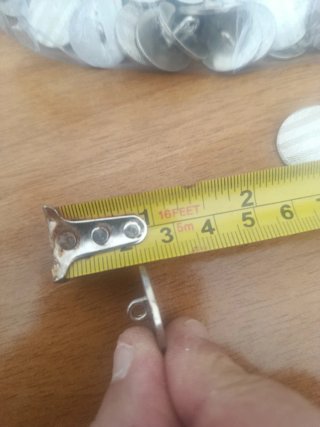 Botones de metal antiguos estilo vástago.