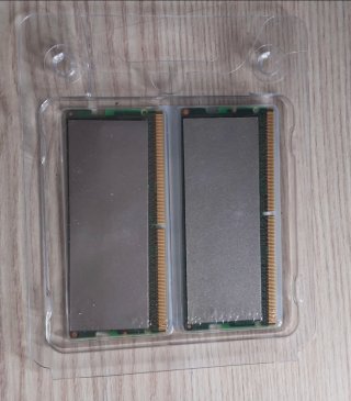 2x 8GB (16 GB) RAM SODIMM DDR5 4800MHz