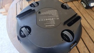 Robot limpia fondos Coasteering planet