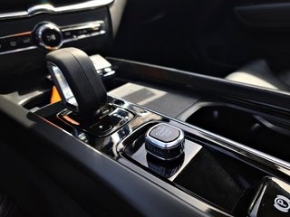 VOLVO XC60 2.0 T6 AWD Recharge Inscription Exp Aut