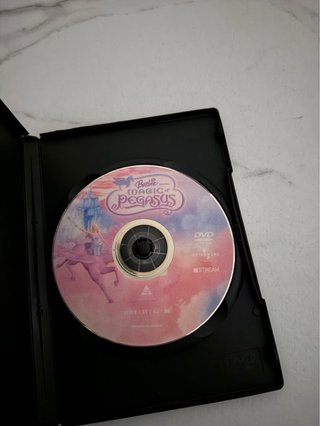 DVD Barbie y la Magia de Pegaso