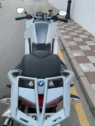 BMW F800ST Azul y Blanca