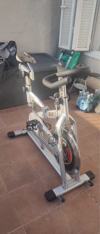 Bicicleta Spinning DKN Utility 61