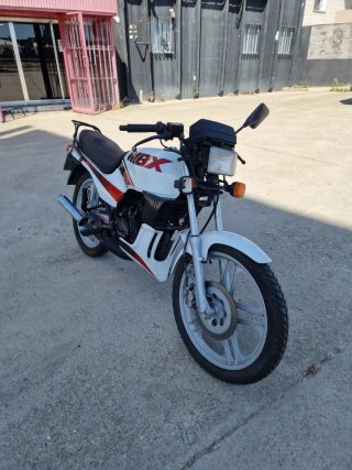Honda MBX 75 Roja y Blanca