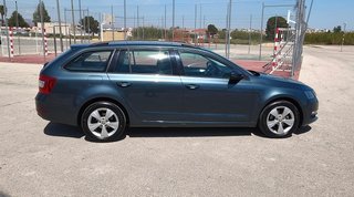 SKODA Octavia Combi 1.5 TGI Style CNG DSG