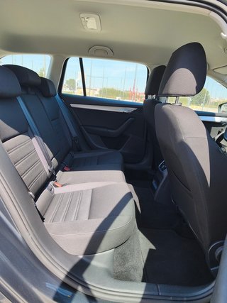 SKODA Octavia Combi 1.5 TGI Style CNG DSG
