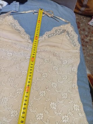 Top encaje Vero Moda champán