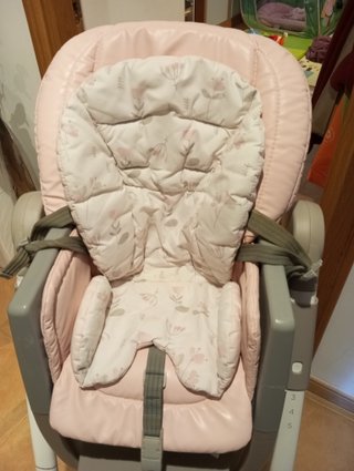 Trona Joie bebé rosa