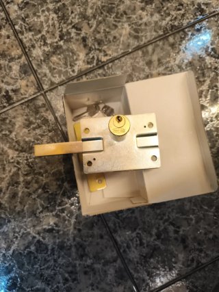 Cerrojo de Seguridad REF. 300 Pintado