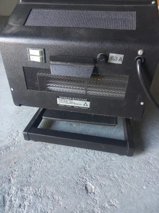 Proyector Episkop A4  Negro. Entrego en mano.