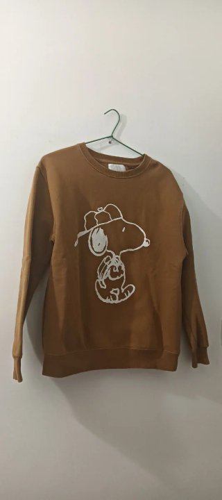 Sudadera de zara Snoopy