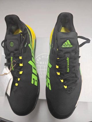 Zapatillas Adidas Barricade tierra N44