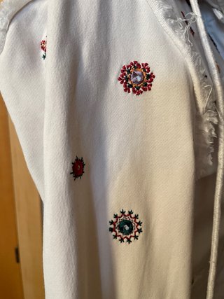 Chaqueta Desigual Blanca Bordada
