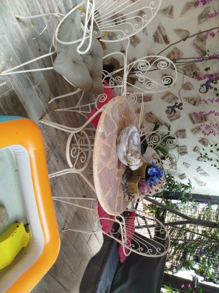 Mesa y 4 sillas de hierro para terraza