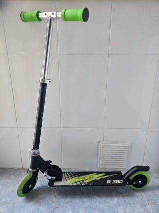 Patinete infantil G-380 verde