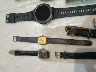 Lotto 30 orologi uomo/donna