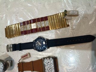 Lotto 30 orologi uomo/donna