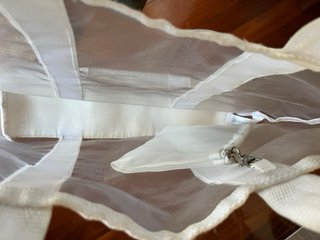 Bolso de playa transparente beige y blanco