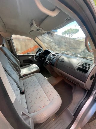 Volkswagen T5 Transporter