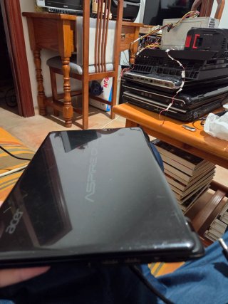 Ordenador portátil Acer negro precio negociable