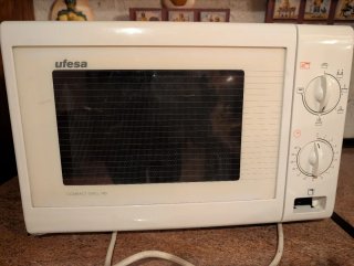 Microondas blanco