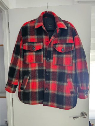 Lote de ropa variada en talla S en buen estado