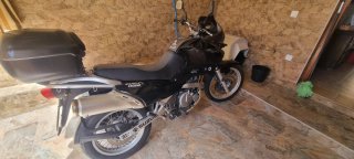 Suzuki XF650 - Moto en buen estado