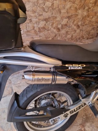 Suzuki XF650 - Moto en buen estado