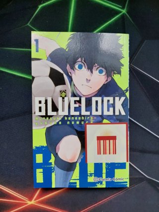 Libro de bluelock el primero en perfecto estado