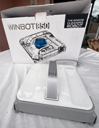 Limpiacristales robot ECOVACS WINBOT W850