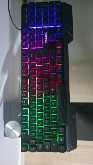 Teclado Gaming DHG RGB Español