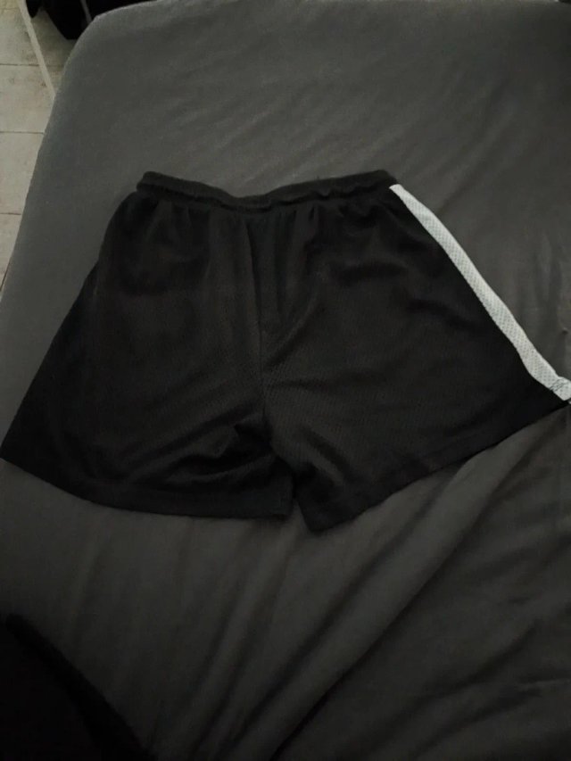 Pantalón corto deportivo Fila negro y blanco