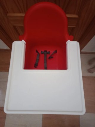 Trona Antilop IKEA Roja y Blanca
