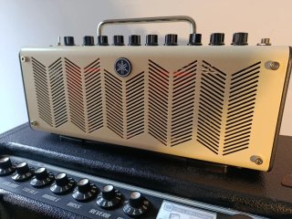 Amplificador Guitarra Yamaha THR10