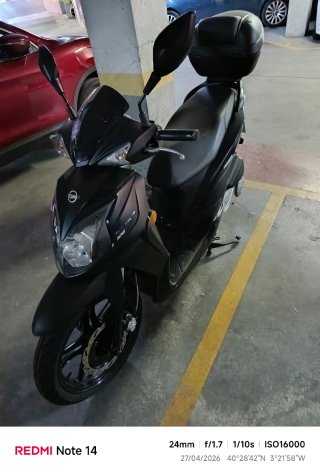SYM 125cc Simphony Scooter Negra Mate - 4300 km