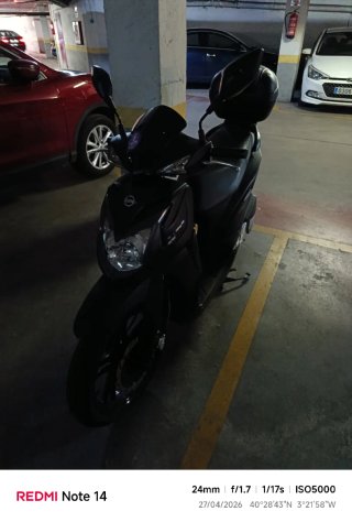 SYM 125cc Simphony Scooter Negra Mate - 4300 km